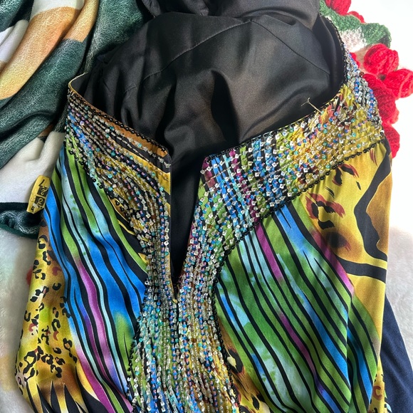 Cache Maxi Dress - Picture 9 of 9